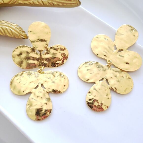 Zara Double Clover Earrings - Picture 4 of 9